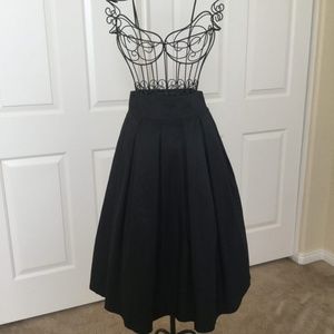 Pleated Black Skirt Size 0/2